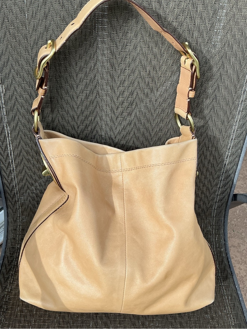 Coach Vintage Camel Tan Leather PEYTON Shoulder Bag 14502 - Picture 2 of 11